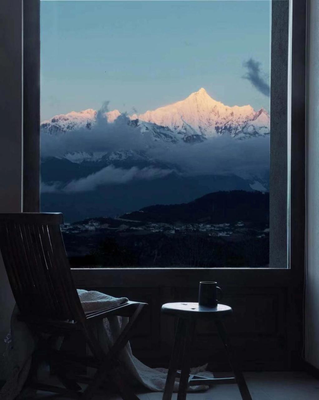 Sunyata Hotel. Deqin Meili Deqen Extérieur photo